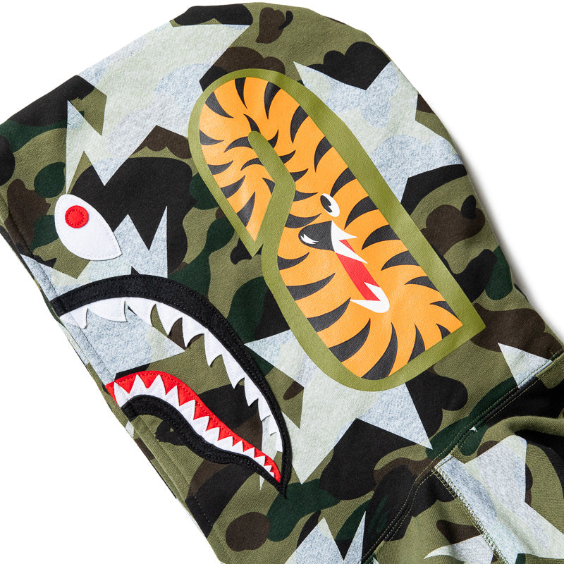 A Bathing Ape Sta Over Print 1st Camo Shark Pullover Hoodie - Green